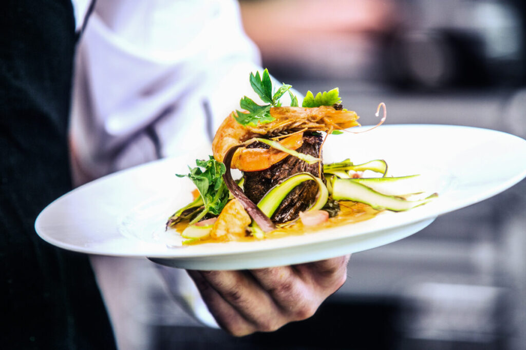 A Food Lover’s Guide to the Best Eats in Country Club of the North, Dayton